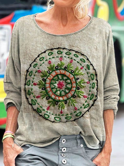 Vintage Embroidered Floral Totem Art Print Casual Long Sleeve T-shirt